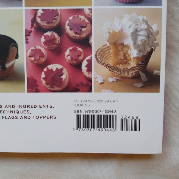 Martha Stewart 's Cupcakes - Picture 4 of 4